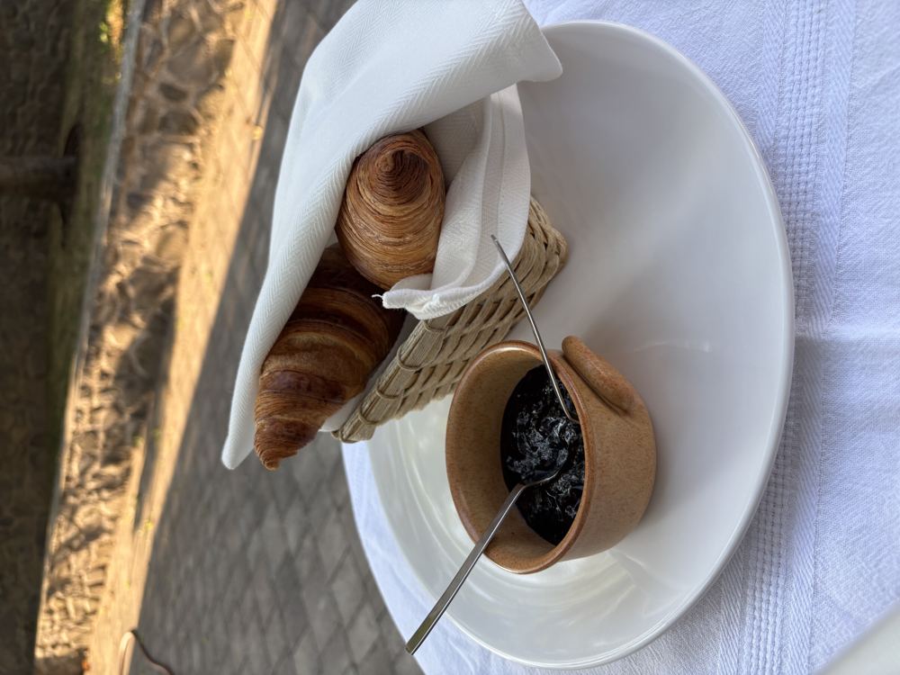 Rántotta friss péksüteménnyel